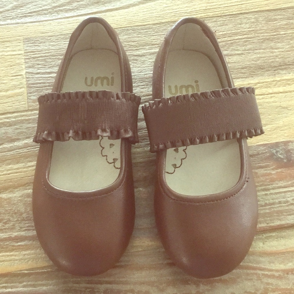 NWOT Umi Brown Leather Shoes